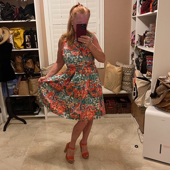 Meet your Posher, Cynthia - Picture 9 of 16